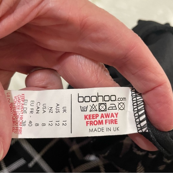 NWT boohoo Paperbag Waist Checkered Wide Leg Trouser Pants size 8 Black & White - Picture 6 of 8